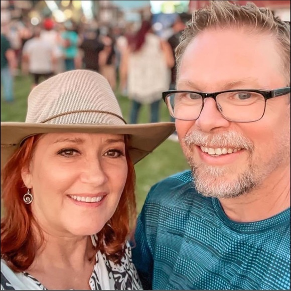 𝕎𝕖𝕝𝕔𝕠𝕞𝕖 𝕥𝕠 𝕞𝕪 𝕔𝕝𝕠𝕤𝕖𝕥! - Picture 2 of 7